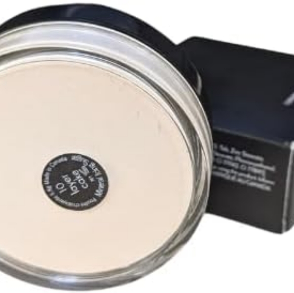 Mineral Face and Body Shimmer Powder - Picture 4 of 9